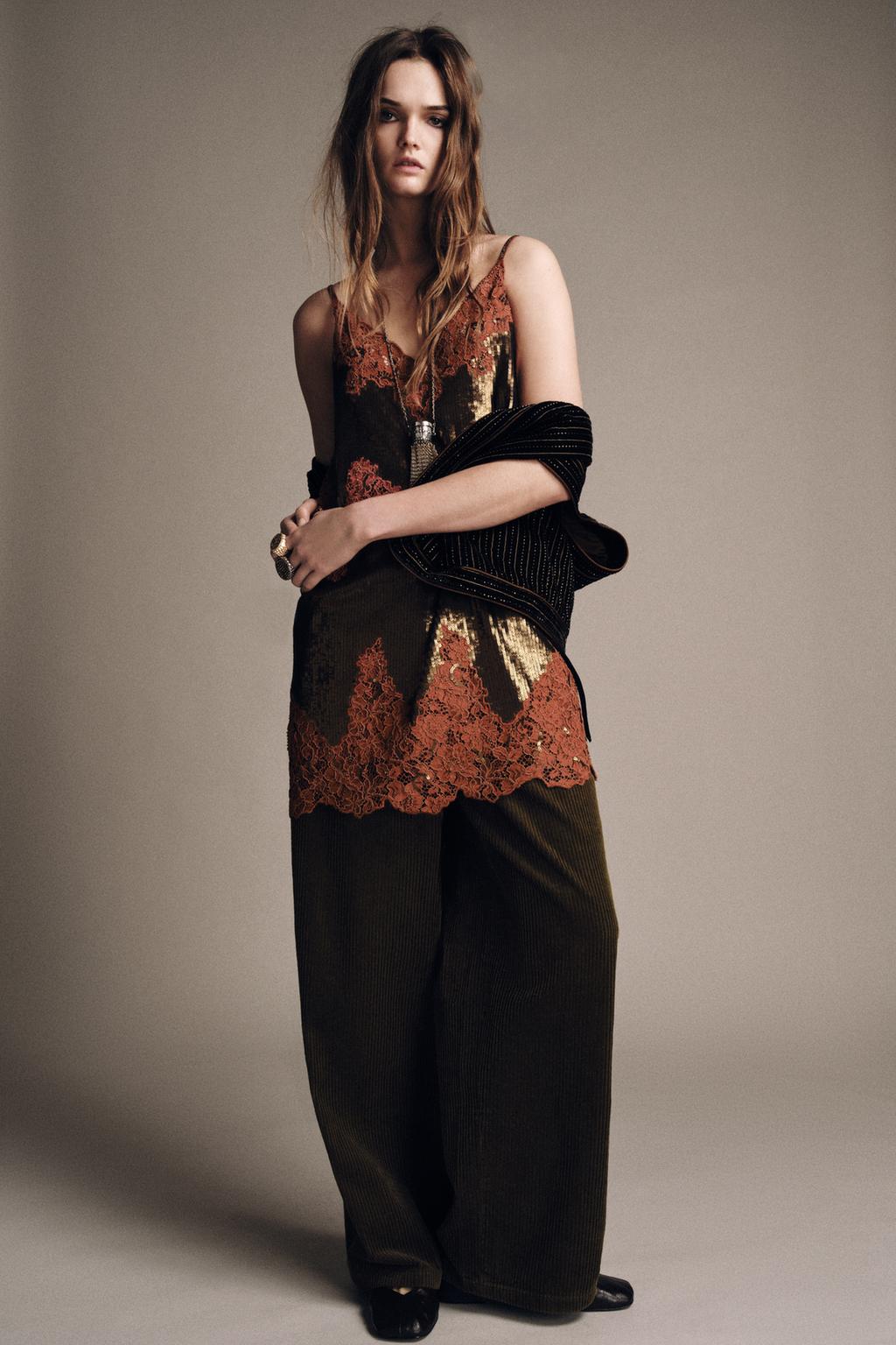 ПЛАТЬЕ С КРУЖЕВОМ И ПАЙЕТКАМИ ZW COLLECTION LIMITED EDITION