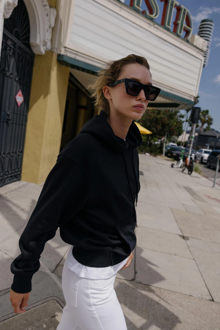 Базовая толстовка