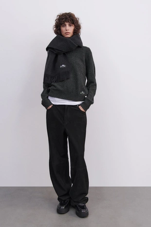 Свитер из 100% шерсти с V-образным вырезом — LIMITED EDITION - Заказать в России