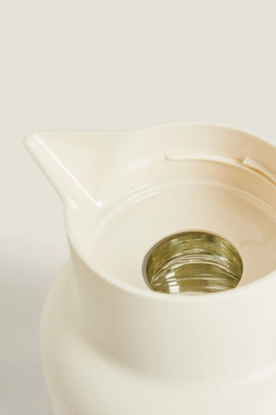 Термос с ручкой из акации- Заказать в России