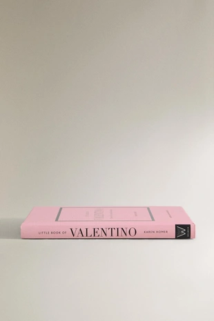 Маленькая книжка о VALENTINO- Заказать в России