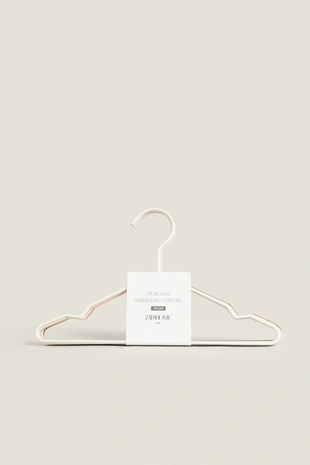 Набор детских вешалок разноцветных (набор из 6)- Заказать в России