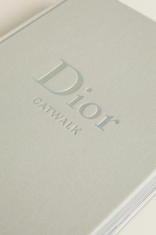 Книга DIOR CATWALK- Заказать в России