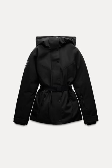 Zara Стеганый анорак WATER AND WIND PROTECTION с технологией RECCO® купить с доставкой.