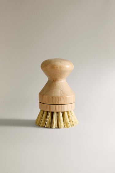 Zara Маленькая щётка с сменными щетинками