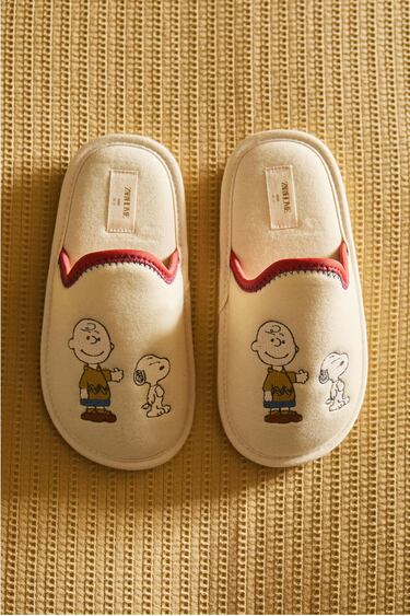 Zara Детские тапочки-мюли PEANUTS™ купить с доставкой.