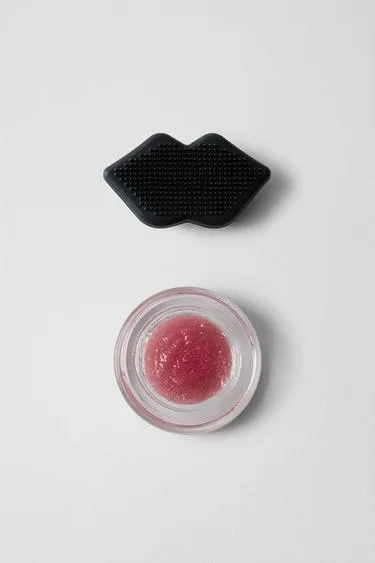 Пилинг для губ ZARA