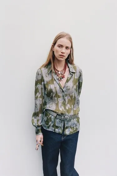 Кожаный ремень с заклепками- Заказать в России