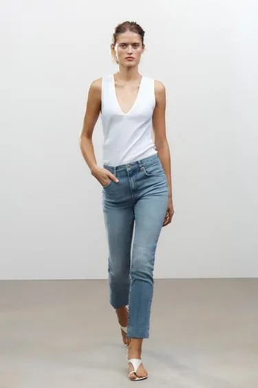Джинсы BOOTCUT CROPPED с высокой посадкой — ZW COLLECTION