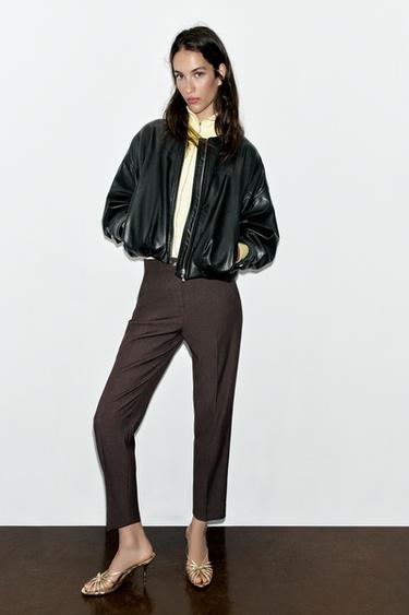 Zara Бомбер с эффектом кожи и пышным низом