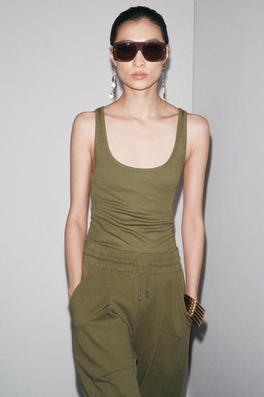Zara Струящийся топ на бретелях купить с доставкой.
