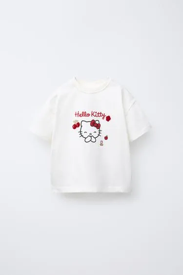 Футболка с вышивкой HELLO KITTY © SANRIO