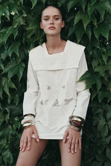 Короткое платье с вышивкой — ZW COLLECTION
