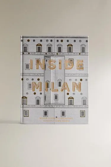 Книга INSIDE MILAN