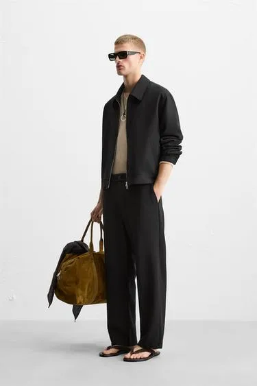 Куртка REGULAR FIT с молнией