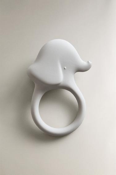 CHILDREN’S ELEPHANT TEETHER