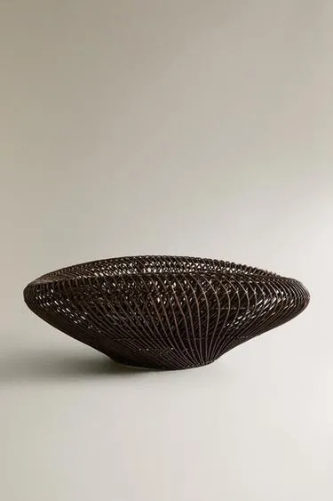 Круглая корзина из ротанга