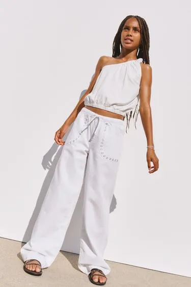 Джинсы WIDE LEG с заклепками