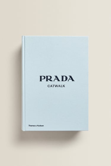 Zara Книга для подиума PRADA купить с доставкой.