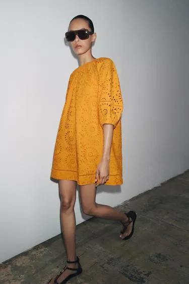 Короткое платье с вышивкой — ZW COLLECTION