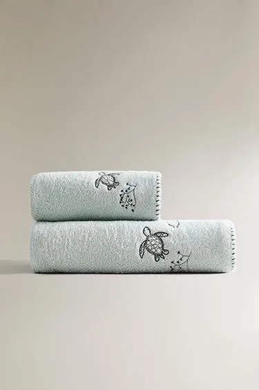 CHILDREN'S TROPICAL SEA BATH TOWEL