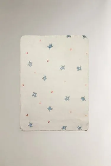 CHILDREN'S FLEECE TURTLE BLANKET