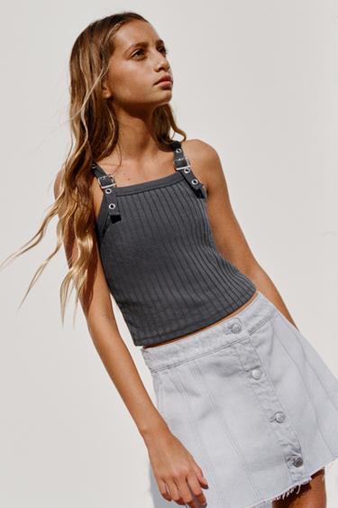 Zara Топ в рубчик с бретелями и пряжками купить с доставкой.
