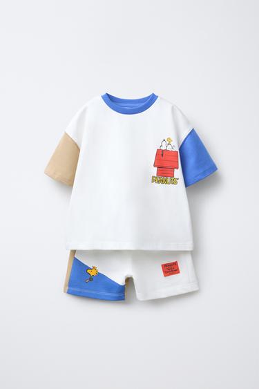 КОМПЛЕКТ ИЗ ФУТБОЛКИ И ШОРТОВ-БЕРМУДОВ С ПРИНТОМ SNOOPY PEANUTS™