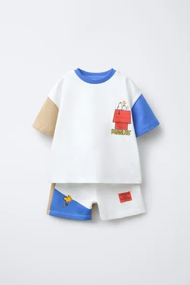 Комплект из футболки и шортов-бермудов с принтом SNOOPY PEANUTS™