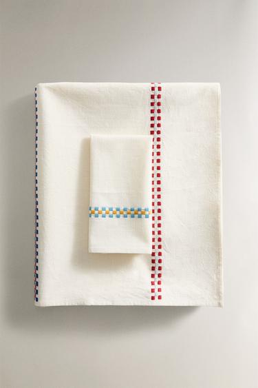 Zara Хлопковый скатерть с вышивкой из разноцветных ниток