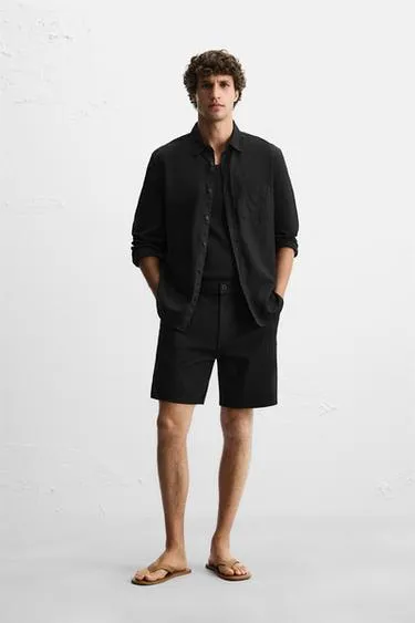 Шорты REGULAR FIT из рельефной ткани