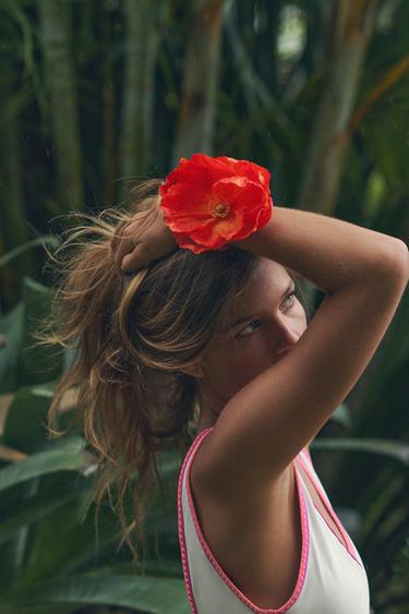 Zara Резинка для волос с большим цветком