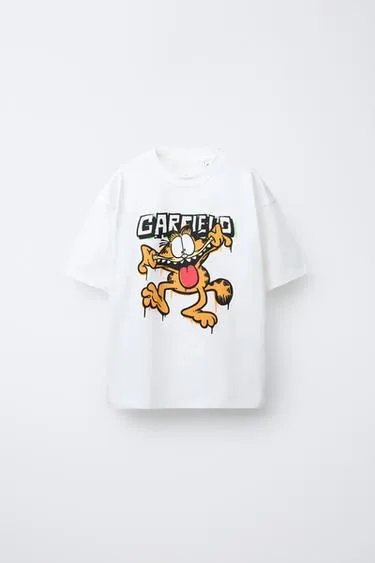 Футболка с принтом GARFIELD © PAWS INC