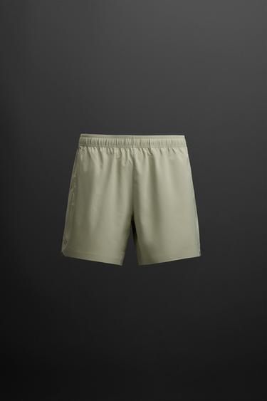 Zara Легкие перфорированные шорты