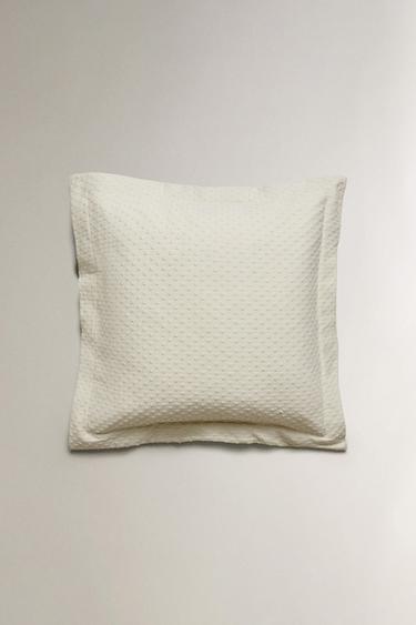 Zara Наволочка с дизайном в горошек