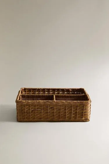 CHILDREN'S RATTAN ORGANISER