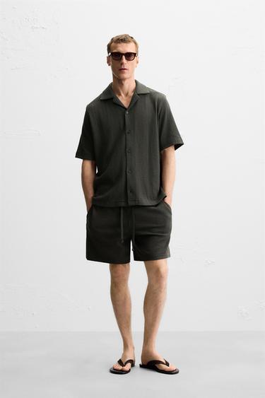 Zara Рубашка JACQUARD с рельефным рисунком купить с доставкой.