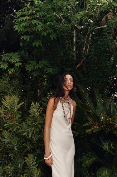 Zara Миди-платье с комбинированной отделкой крючком