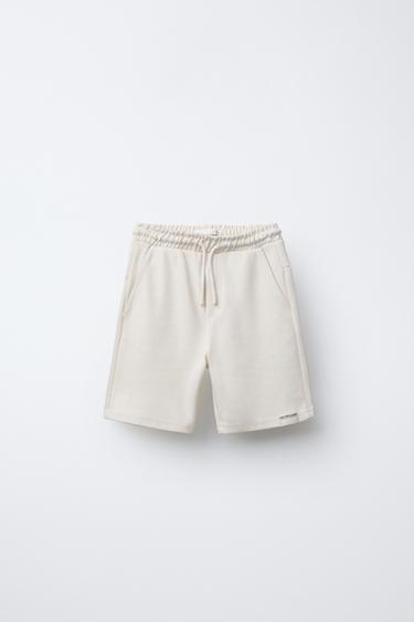 Zara Шорты комфортной посадки из мягкой ткани купить с доставкой.
