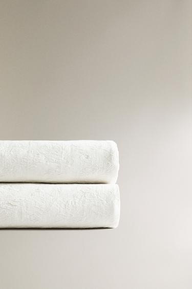 Zara Покрывало с цветочным жаккардовым узором купить с доставкой.