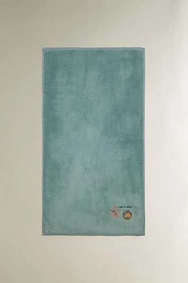 CHILDREN'S VELOUR TOWEL WITH SPACE PATCHES