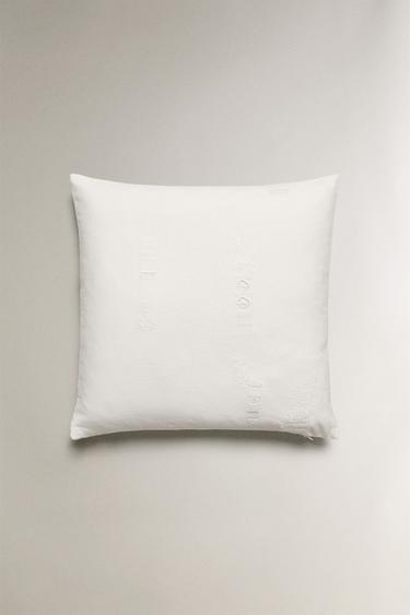 Zara Подушка из льна с вышивкой