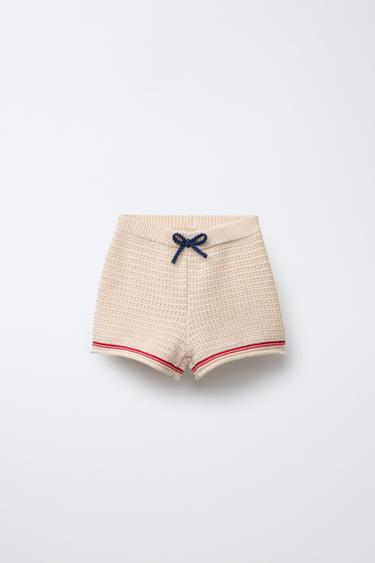 Zara Трикотажные шорты-бермуды с контрастной отделкой