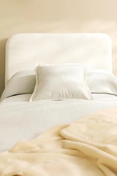 CHILDREN'S STRIPED METALLIC THREAD BEDSPREAD
