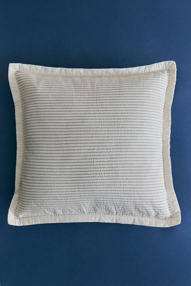 Zara Полосатая подушка из металлической нити для покрывал на кровать