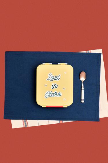 Zara Детская коробка для обеда с космическими наклейками