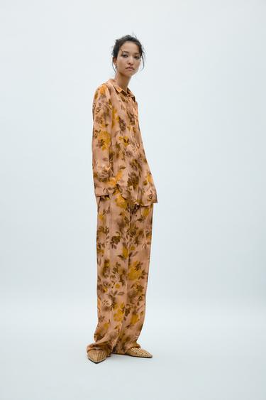 Zara Брюки с принтом — ZW COLLECTION купить с доставкой.