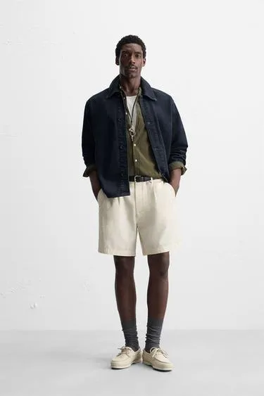 Шорты REGULAR FIT со складками