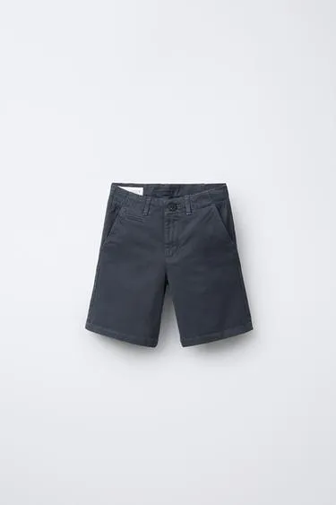 Базовые шорты-бермуды чинос SLIM FIT