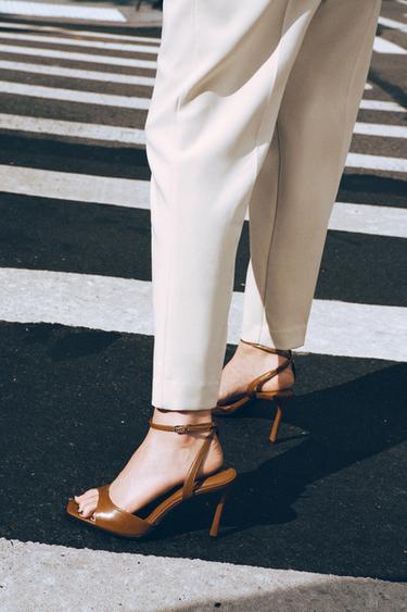 Zara Босоножки на каблуке с ремешком купить с доставкой.